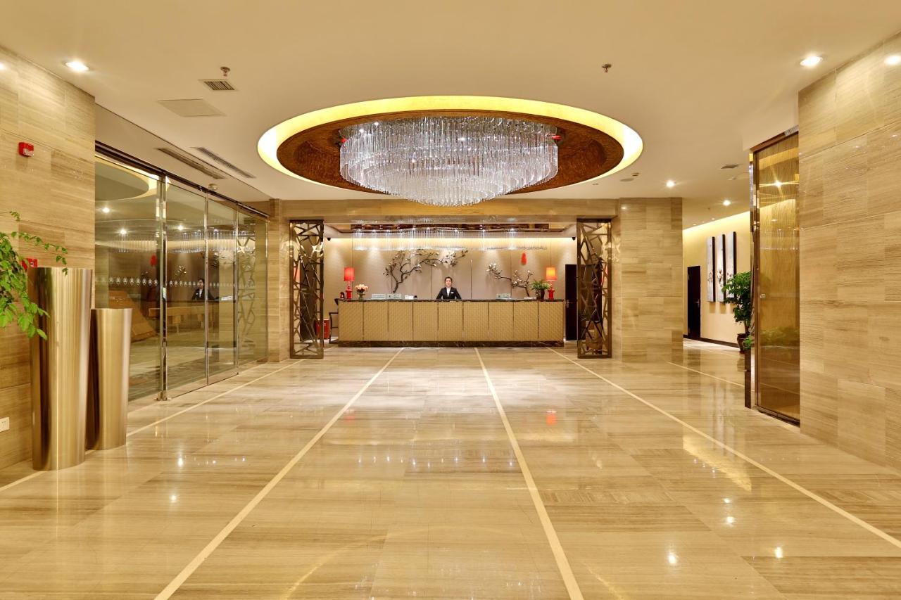 Minshan Yuanlin Grand Hotel Чунцін Інтер'єр фото